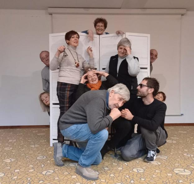 El grupo La Novena estrena mañana su último trabajo, 'Sonrisas y risas'