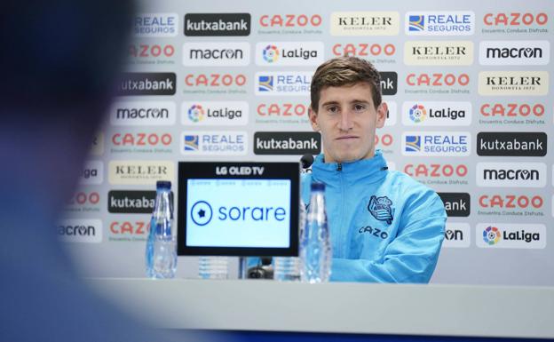 Aihen Muñoz: «Horrela entrenatzen dugulako gaude goian; lesioak zorte txarra dira»