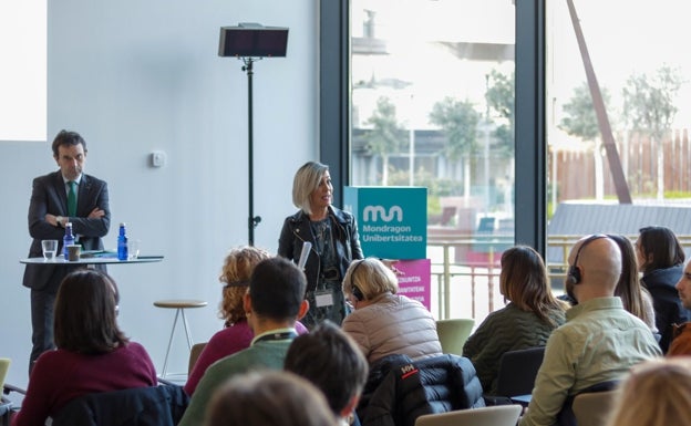 Mondragon Unibertsitatea organiza una jornada en Bilbao para fomentar el cooperativismo y la economía social en la educación superior
