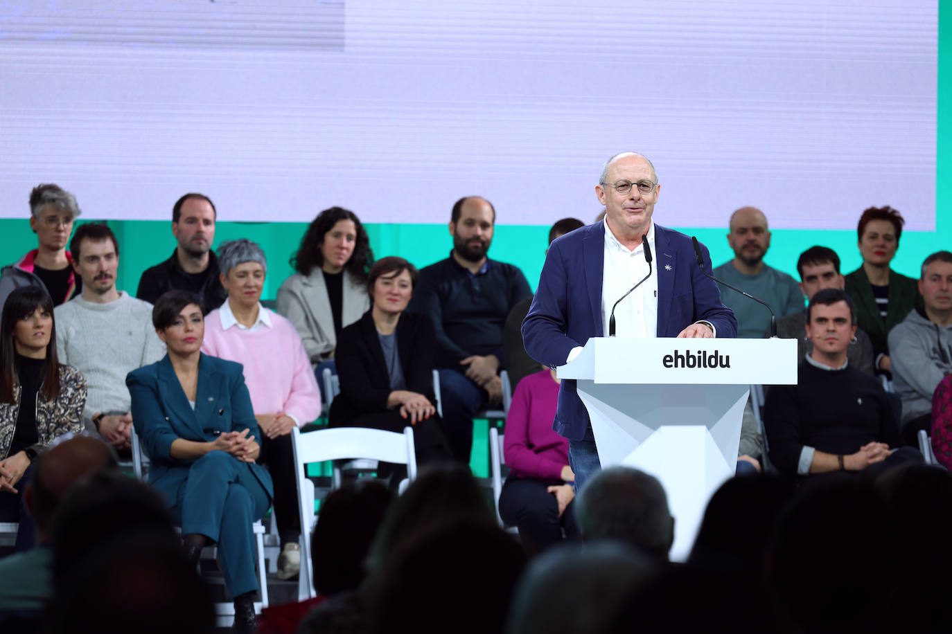EH Bildu se envuelve en la bandera del cambio frente al modelo «agotado» del PNV