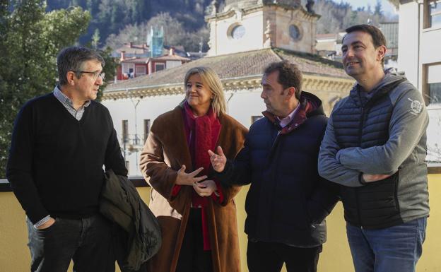 López asegura que el PSOE va a «dialogar y negociar» para corregir la ley del 'solo sí es sí'