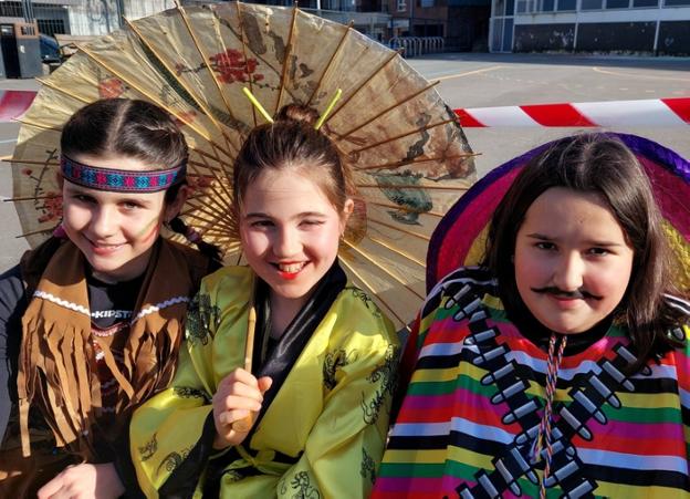 Hasi da mozorro festa!