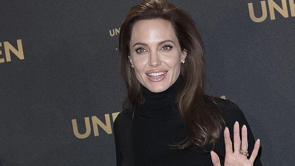Angelina Jolie sufre un leve accidente de tráfico