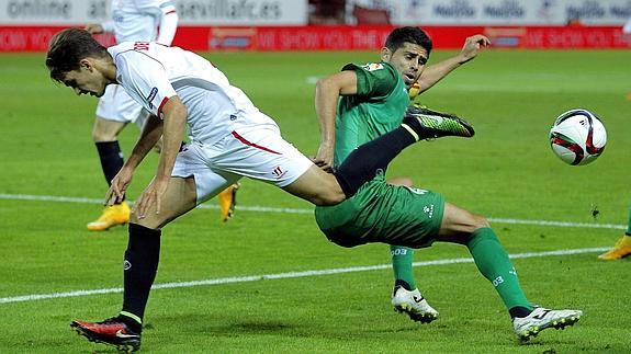 Aspas cierra la eliminatoria con un triplete