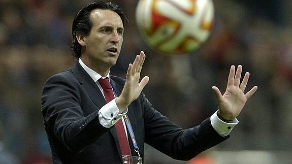 Unai Emery amplía su contrato hasta junio de 2017