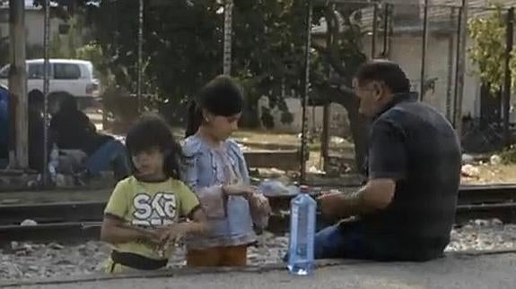 El largo camino de los niños refugiados hacia Europa