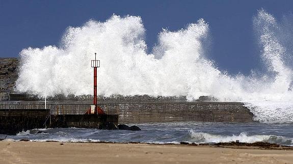 Desarrollan un algoritmo para detectar grandes olas