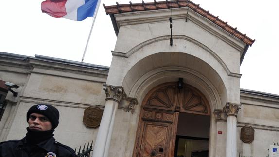 Francia cierra sus misiones diplomáticas en Turquía