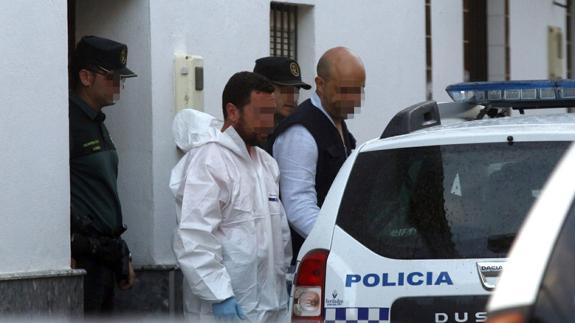 La mujer de Sevilla cuyo cadáver se halló en una maleta murió asfixiada con bolsas