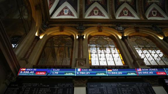 El Ibex 35 recupera los 10.800 puntos aunque cede un 0,57% semanal