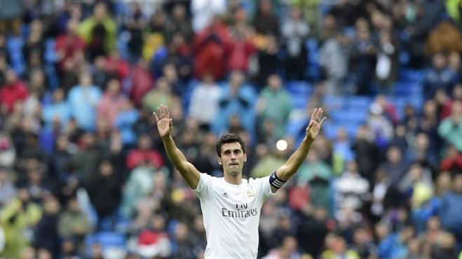 El espartano tras los artistas dice adiós