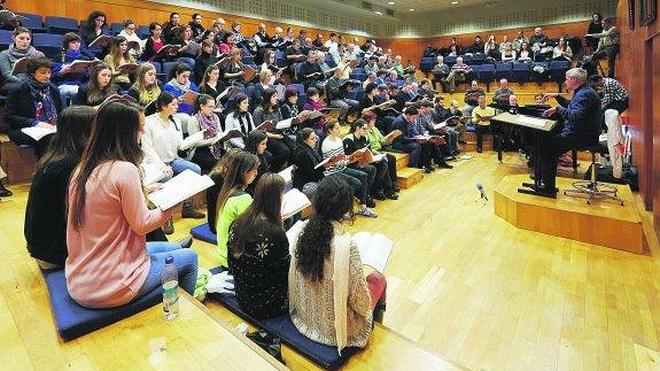 La 'operación Orfeón', una salida para el Bellas Artes