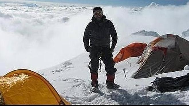 Muere un montañero leonés después de hacer cumbre en el K2