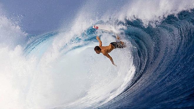 Aritz Aranburu supera la repesca y pasa a tercera ronda del Billabong Pro Tahiti