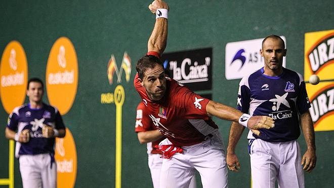 Olaizola II y Beroiz machacan a Xala y Barriola (22-9)