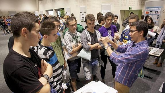 Éxito de la cuarta jornada 'Vidas científicas' de Eureka! Zientzia Museoa