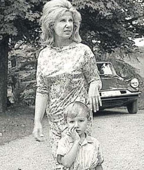 La duquesa de Alba se quedó sin Tambor de Oro