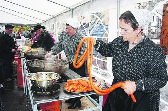 Los hernaniarras no se perdieron la feria de Santo Tomás
