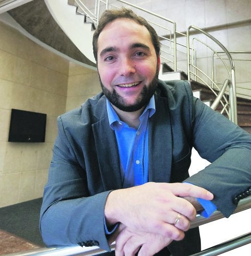 Jon Redondo: «No se entiende que la Diputación no esté en Anoeta, es algo que sólo pasa en Gipuzkoa»