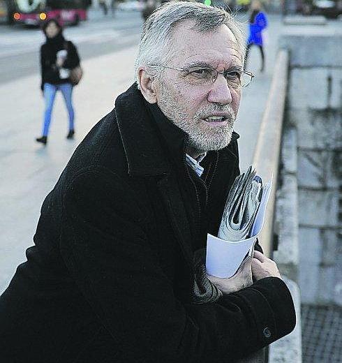 Francisco Llera: «Los partidos están nerviosos y son incapaces de escuchar el diagnóstico»