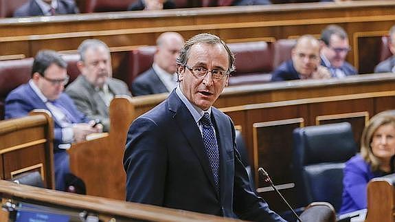 Alonso dice que reformará «con carácter inmediato» la ley del aborto