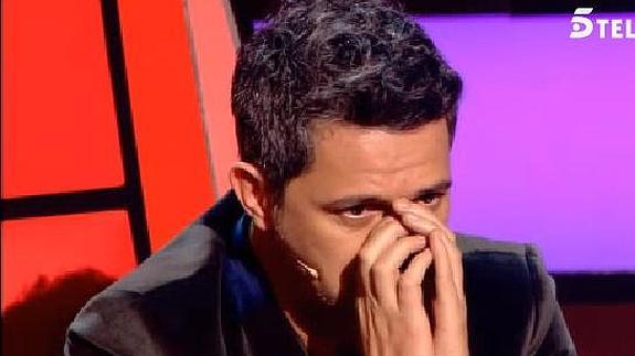 La voz de José Manuel arranca las lágrimas de Alejandro Sanz