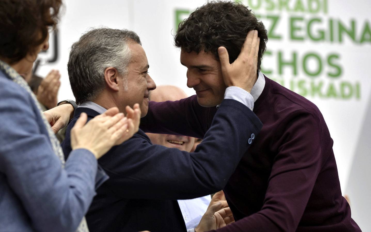 Elecciones en Bizkaia: PNV denuncia que se han cambiado sus papeletas por las de EH Bildu