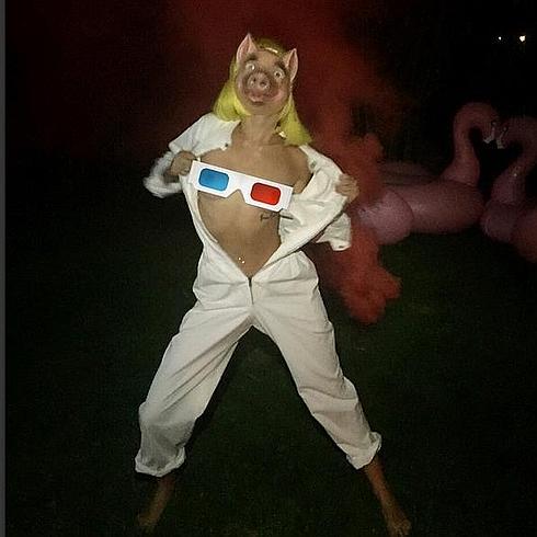 Miley Cyrus se pone cerda