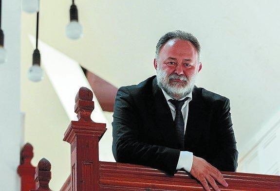 Amador Cernuda Lago, en el Palacio Miramar de San Sebastián./