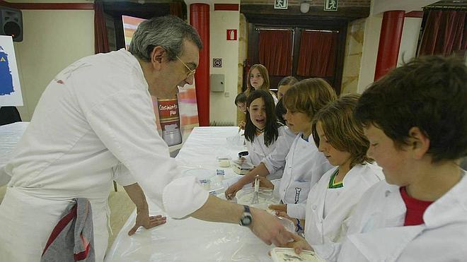 Cocineros con estrellas Michelin ofrecerán dos cenas con fines solidarios en San Sebastián