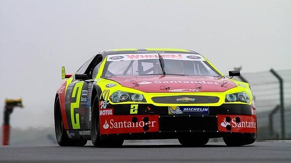 Ander Vilariño llega líder a la recta final de la EuroNASCAR