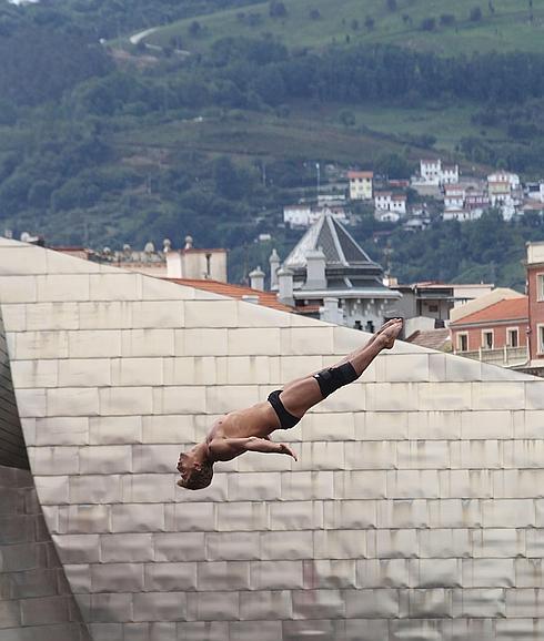 El mexicano Jonathan Paredes quiere cerrar la temporada ganando en Bilbao