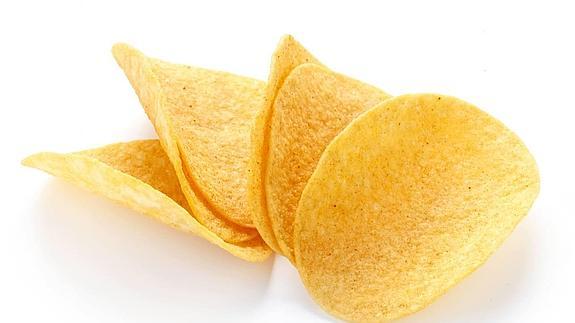 Un estudio revela niveles elevados de una sustancia cancerígena en patatas fritas
