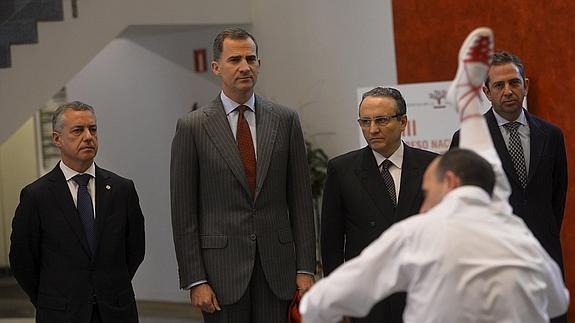 Urkullu dice ante el Rey que «el espíritu de pacto se desvanece»