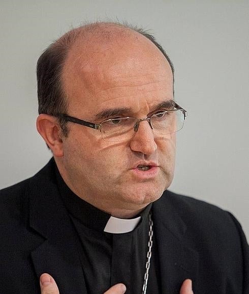 Munilla recuerda que el cardenal Cañizares «fue injuriado por alertarnos del peligro»