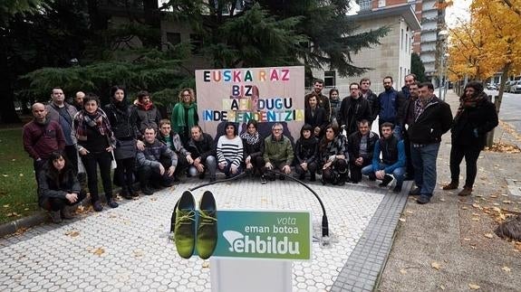 EH Bildu denuncia que «el Estado ha atacado todas las iniciativas en favor del euskera»