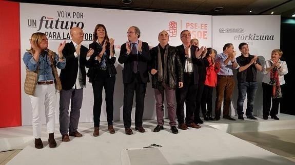 El PSE pide a Podemos «que no traten de ponerse nuestras medallas»