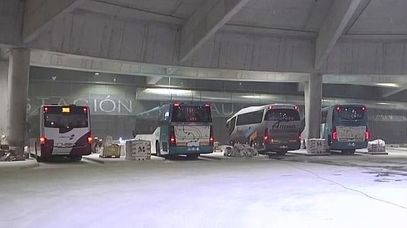 Varios autobuses prueban la nueva estación de Atotxa