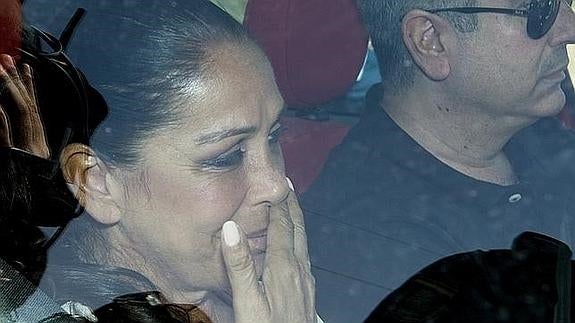 Pantoja comerá el turron en casa estas Navidades