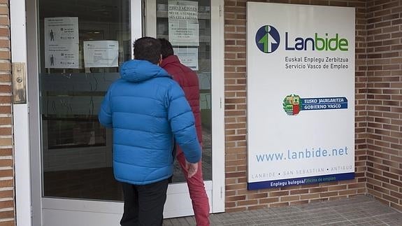 El paro sube en enero en 1.276 personas en Gipuzkoa