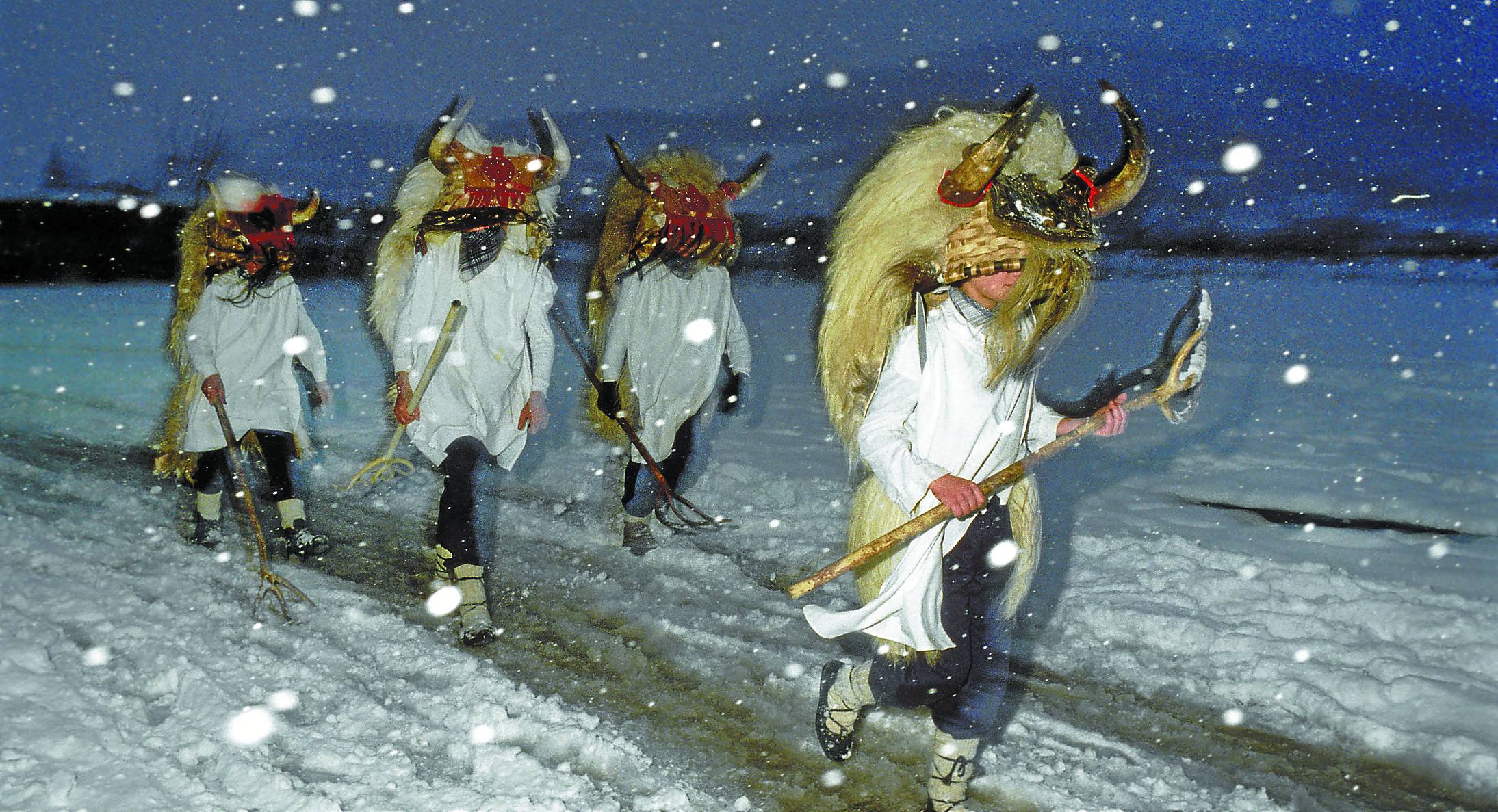 Ronda, baile y sacudimiento