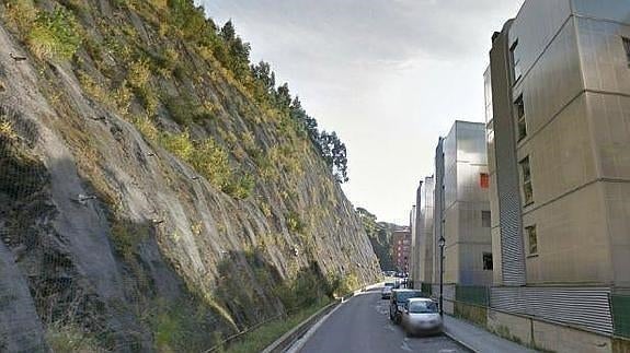 Desalojadas al menos 40 familias de Ondarroa por un corrimiento de tierras