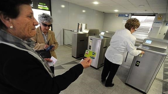 Euskotren modifica desde el lunes los horarios de autobuses de la línea Eibar-Elgeta