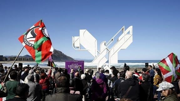 Podemos reivindica en su primer Aberri Eguna el «derecho a decidir en un marco bilateral»
