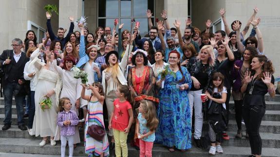 Ellas prefieren el 'sí, me quiero'