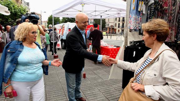Elorza denuncia «la complicidad y el apoyo expreso existente» entre Podemos y EH Bildu