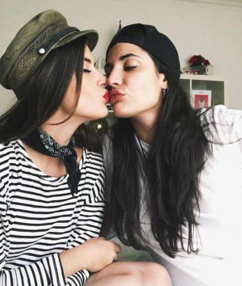 Dulceida se ha comprometido con su novia