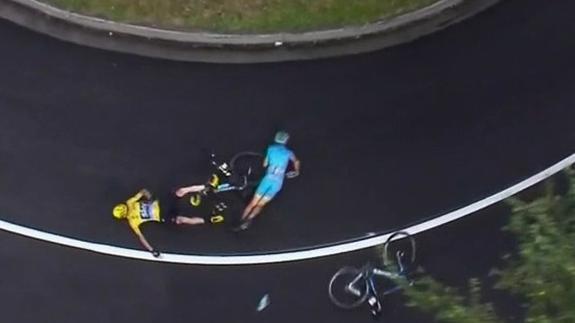 Así ha sido la caída que le ha podido costar el Tour a Froome