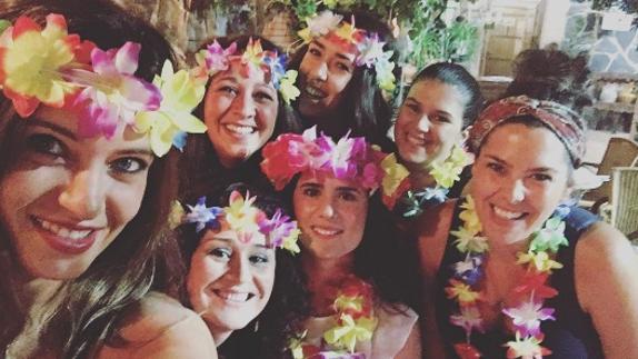 Sara Carbonero se evade del fracaso de 'Quiero ser' con sus amigas