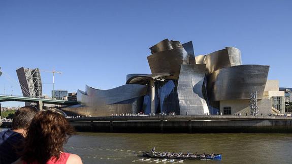 Convocan ocho días de huelga en el Guggenheim Bilbao en agosto y septiembre